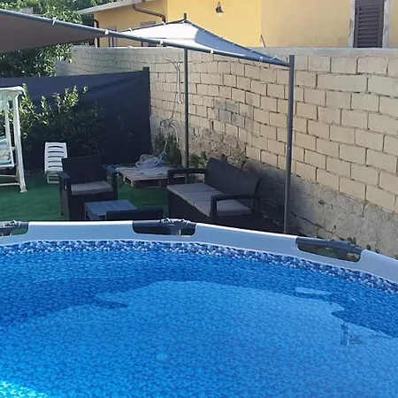Dom wakacyjny Guest House Fanusa *