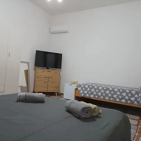 Dom wakacyjny Guest House Fanusa *